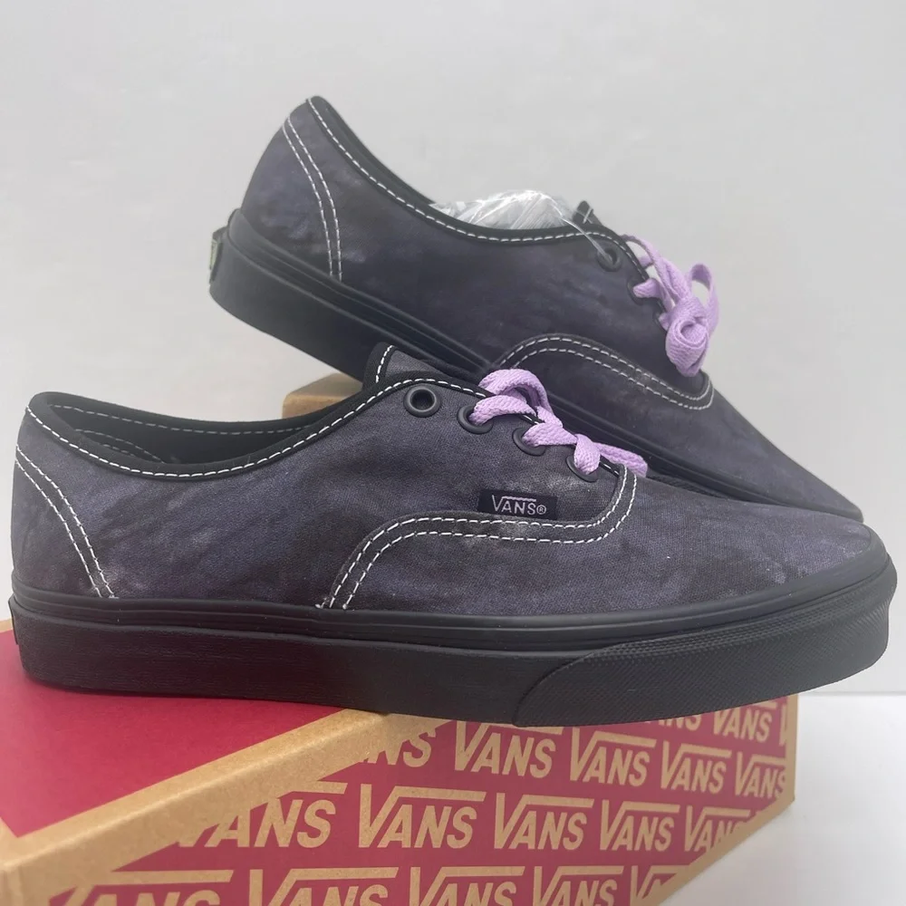 Vans WMNS Authentic Midnight Shift Black/Black Sneakers VN0009PVBKA Lavender